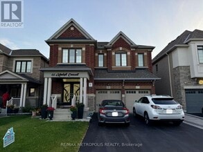 Building Photo - 66 Maskell Cres