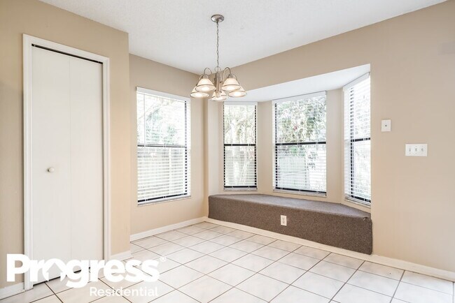 Building Photo - 2197 Grasmere Dr