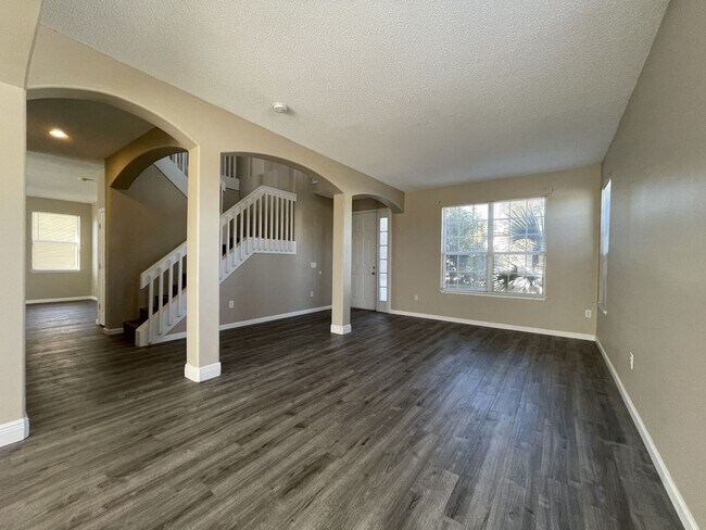 Foto del edificio - Amazing Large 4/2 Pool Home in Orlando