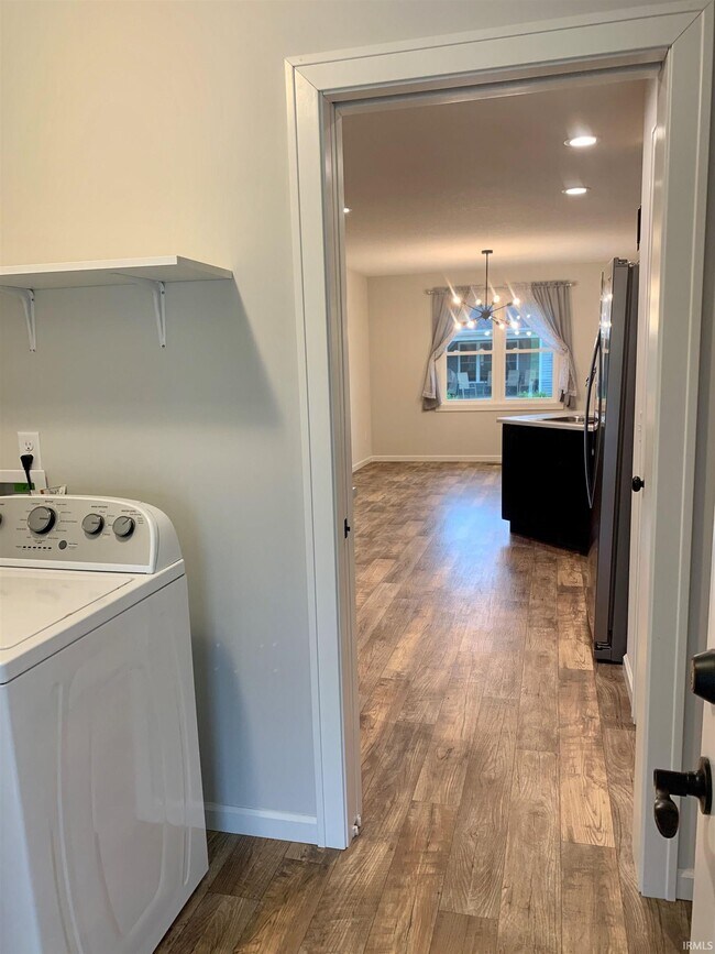 Foto del edificio - 5149 Pigeon Creek Ct