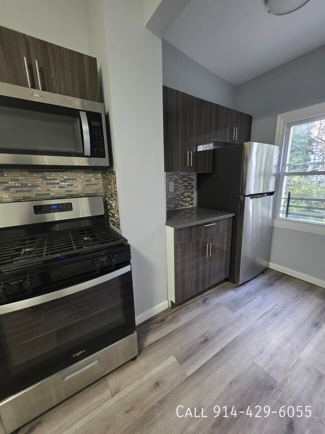 Photo - 157 Voss Ave Apartment