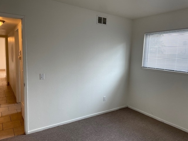 Building Photo - 3195 Newell Dr
