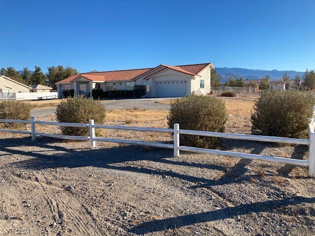 Building Photo - 3611 Pahrump Valley Blvd