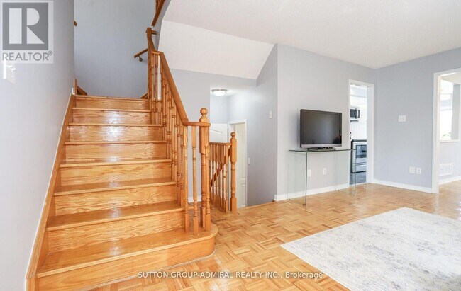 Building Photo - 49 National Pine Dr