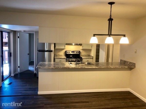Primary Photo - 3 br, 2 bath Condo - 9586 West 89th Circle