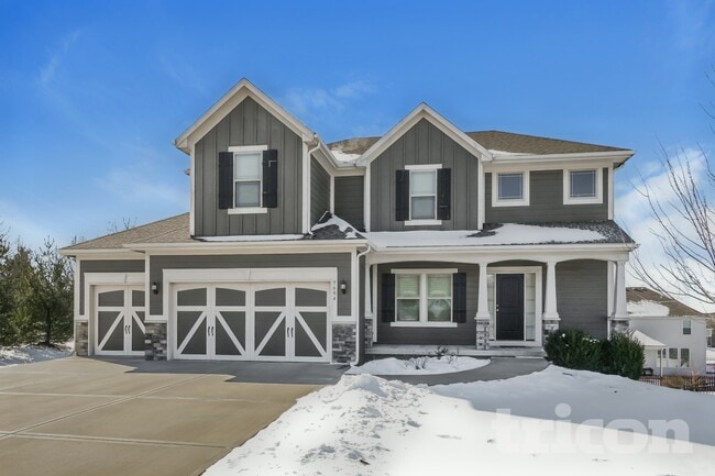 Building Photo - 9604 N Denton Ave