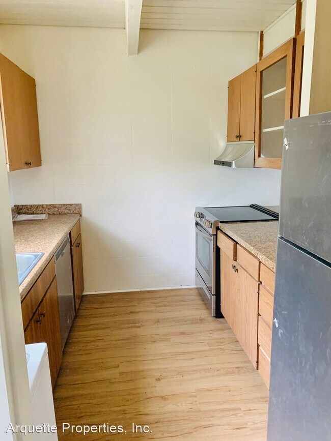 Building Photo - 2 br, 2 bath House - 4134 Keanu Street #4