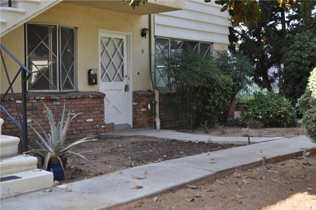 Primary Photo - 534 Roosevelt Rd