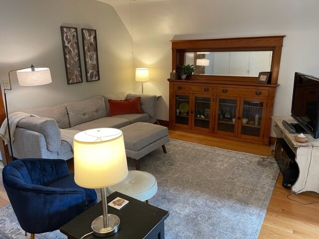 Foto del edificio - 1121 S East Ave