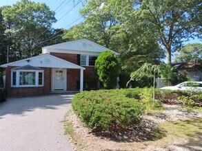 Building Photo - 1210 Smithtown Ave