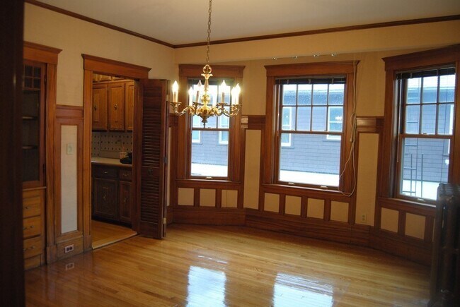 Foto del edificio - 140 Winsor Ave