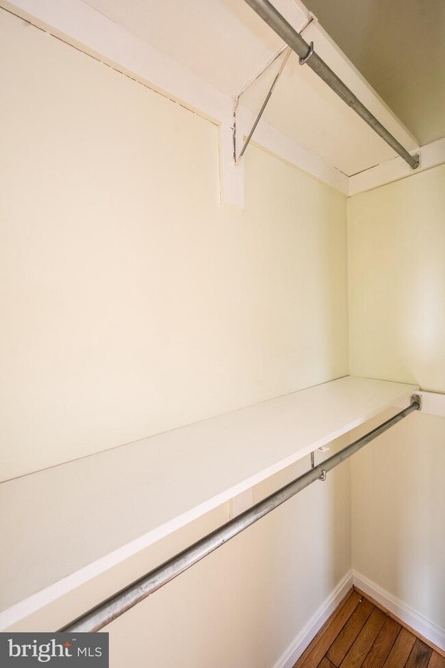 Building Photo - 1908 T St NW