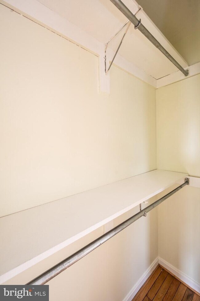 Foto del edificio - 1908 T St NW