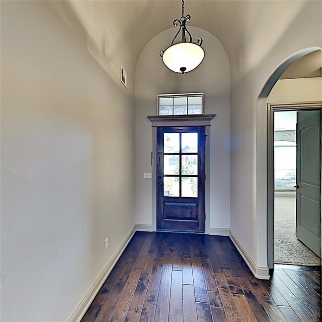 Foto del edificio - 4809 Arbuckle Dr
