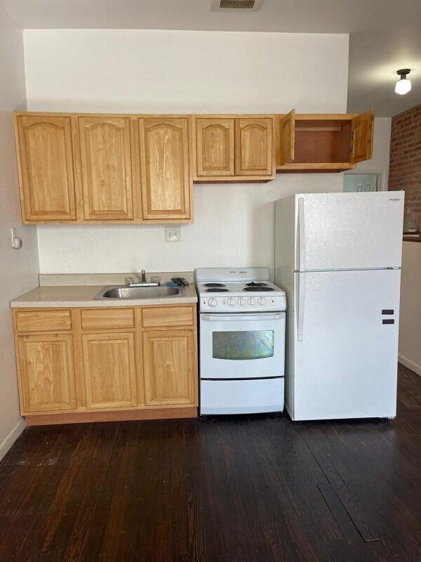 2255 E Clearfield St Unit B, Philadelphia, PA 19134 Room for Rent in
