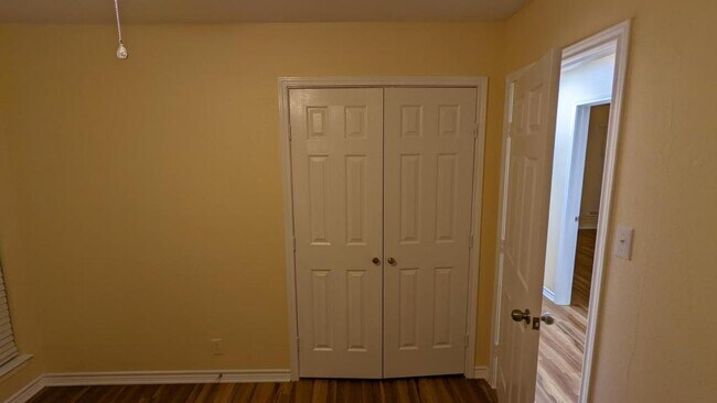 Foto del edificio - 7251 Rimwood St