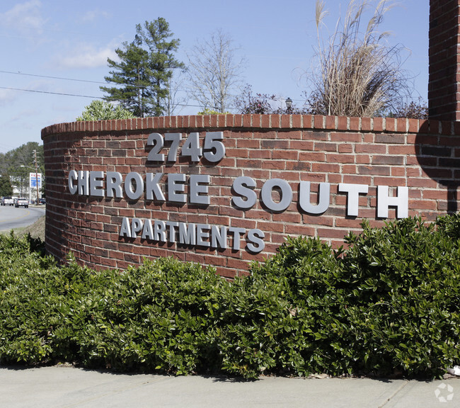 Foto del edificio - Cherokee South Apartments