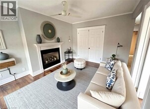 Building Photo - 144 Locke St S