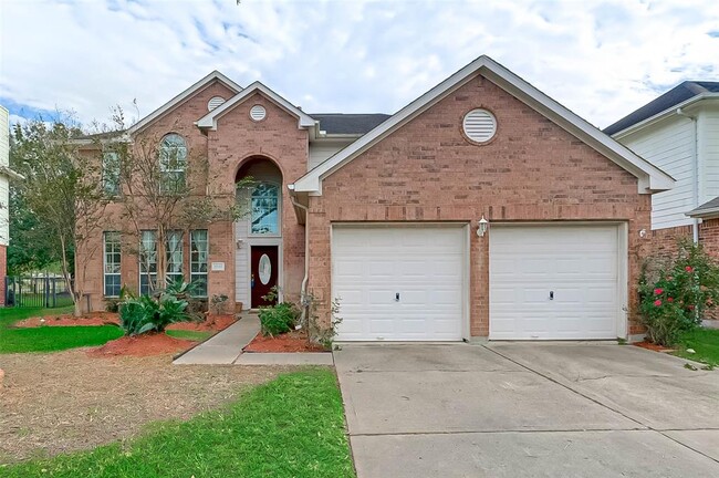 Building Photo - 8846 Gas Light Village Dr