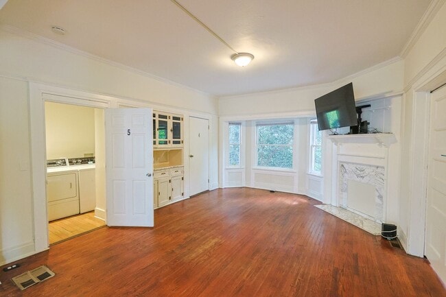 Photo - The Carina Victorian Home near the Row!