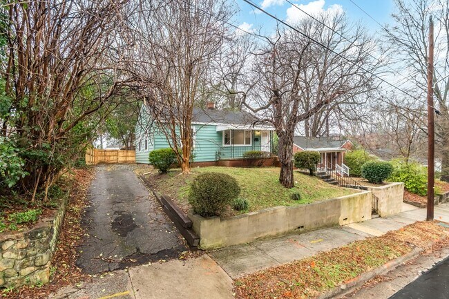 Foto del edificio - Downtown Durham-  2 Bedroom/ 1 Bath