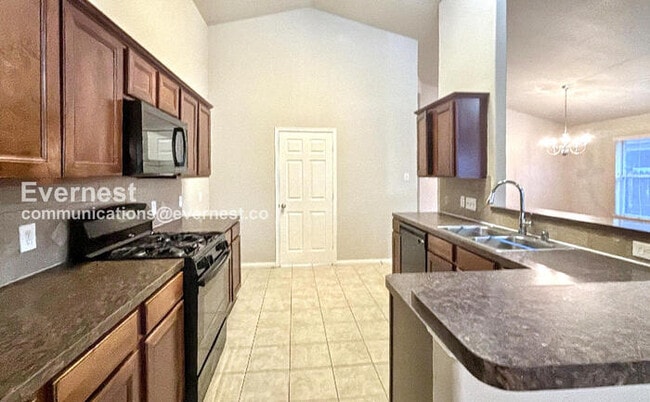 Building Photo - 6107 Wilcox Point Dr