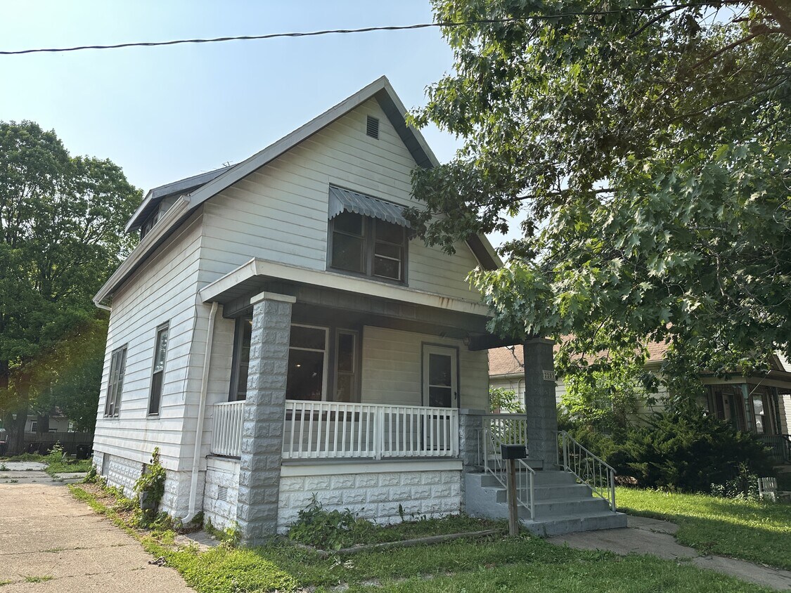 Foto principal - 2203 N Atlantic Ave