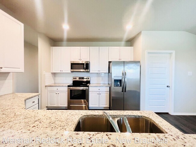 Foto del edificio - 3 br, 2 bath House - 221 Mossberg Way