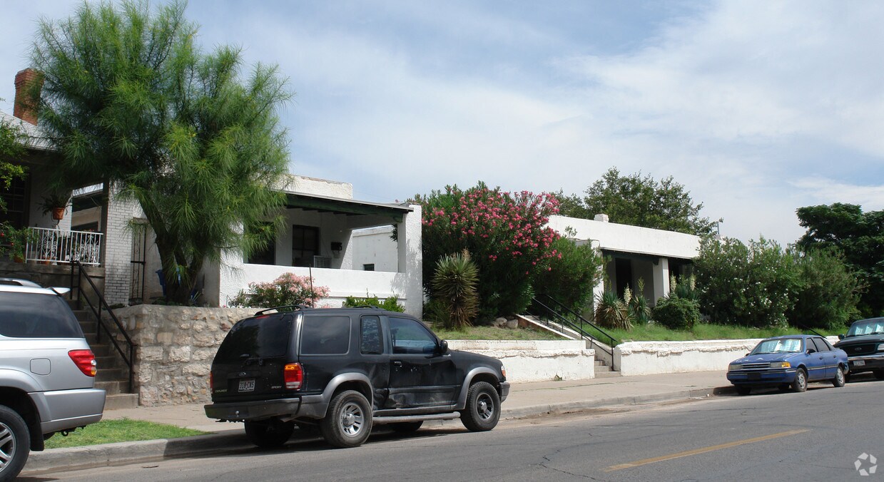 Primary Photo - 1427 Wyoming Ave