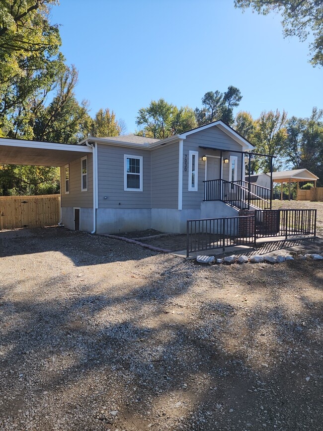 Photo - 7030 US-51 House