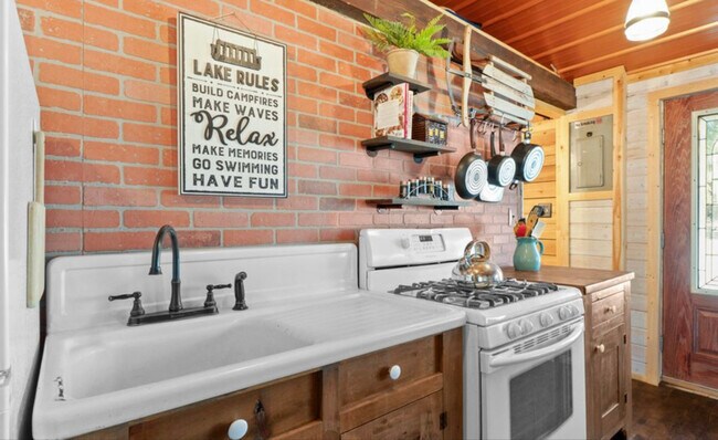 Foto del edificio - 34317 N Bardill St