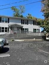 Building Photo - 307 8th Ave E