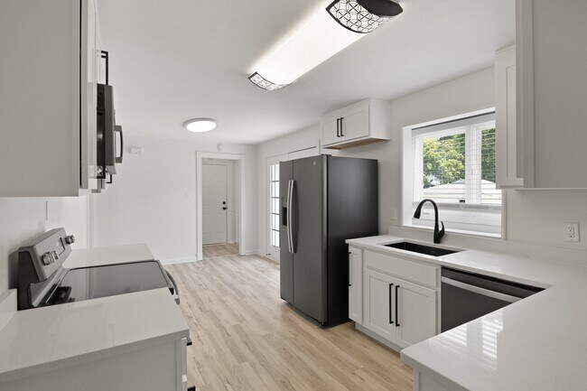 Foto del edificio - 4321 W Whiteland Rd