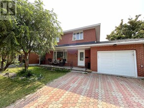 Building Photo - 44 Meadowlands Dr W
