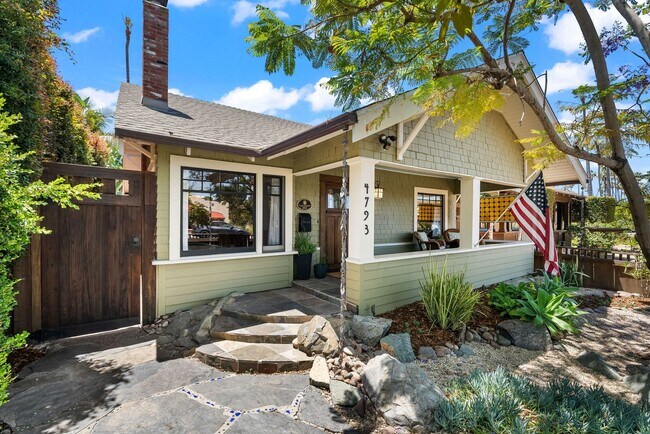 Foto del edificio - Classic Craftsman in University Heights