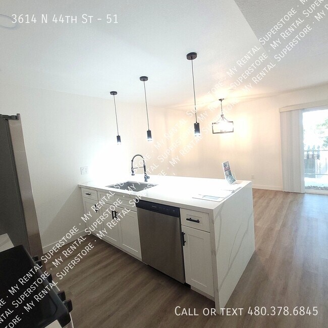Building Photo - 3614 N 44th St