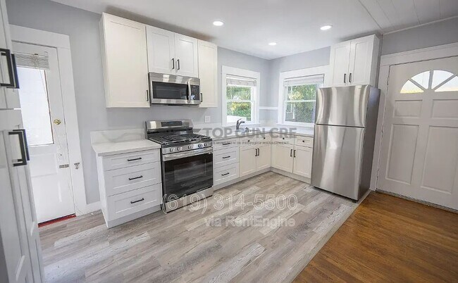 Foto del edificio - 3741-47 Bancroft St