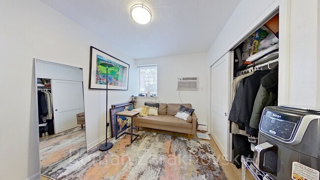 Foto del edificio - 12 Marion St