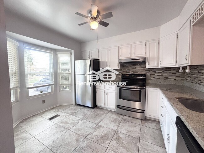 Foto del edificio - 2861 Schoolhouse Cir