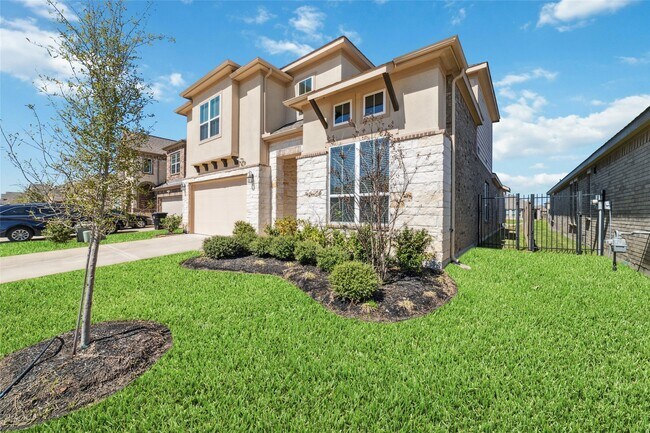 Building Photo - 24006 Tirso River Ct