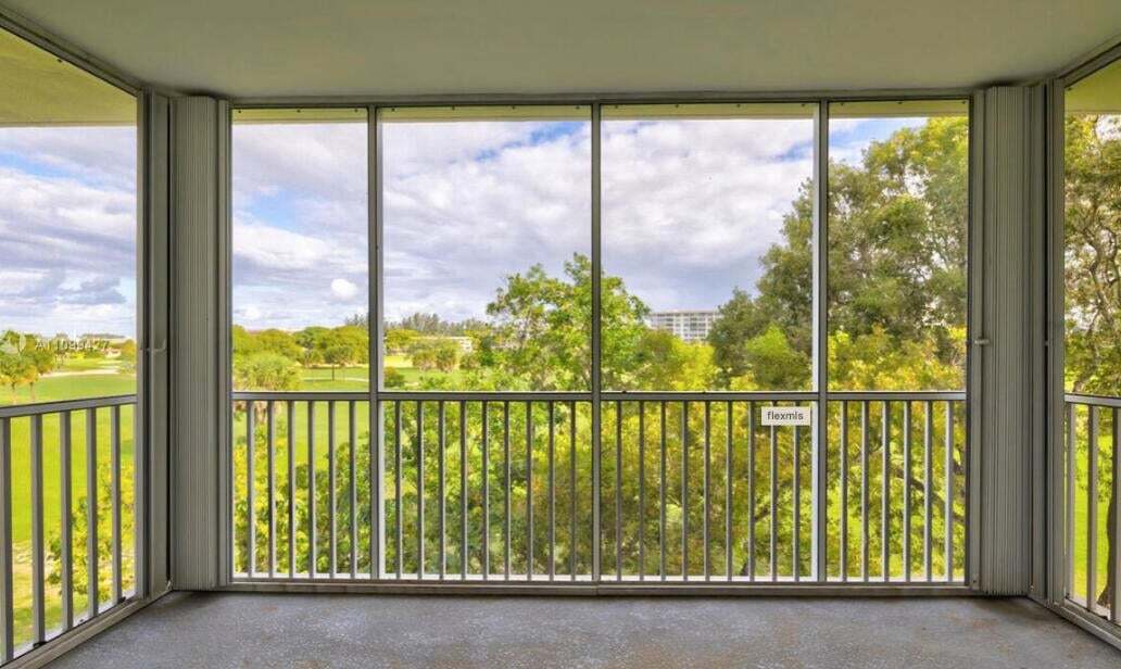 Photo - 2800 North Palm Aire Drive, Pompano Beach, FL 33069 - 3 BR 2 BA condo