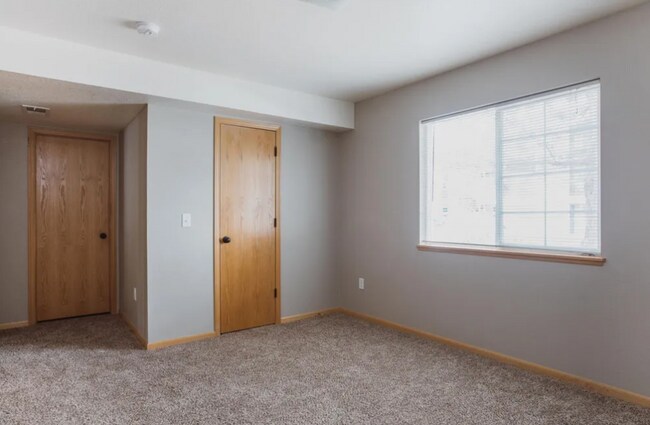 Building Photo - 1120 City Park Ave
