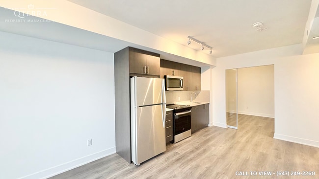 Photo du bâtiment - 2545 Simcoe St N