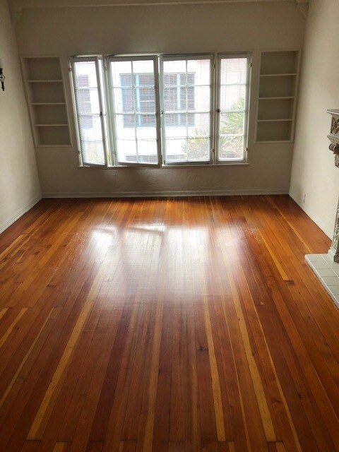 Foto del edificio - 644 S Cloverdale Ave