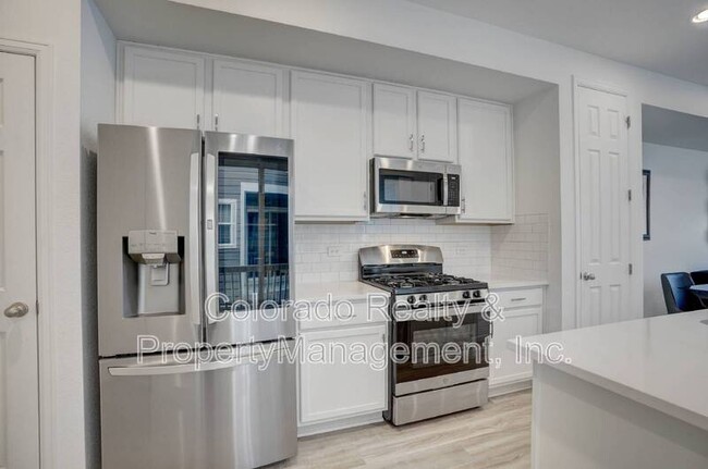 Building Photo - 9602 Prairie Farm Dr