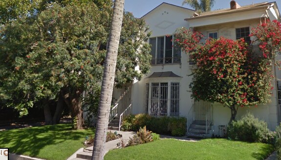 Hayworth side - 7916 Rosewood Ave