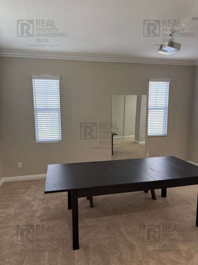 Building Photo - Gorgeous Murrieta Home with Main Floor Bedroom and Bathroom