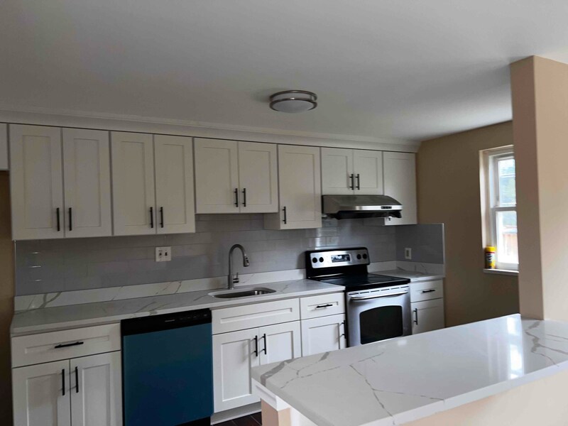 Foto principal - 952 Regina Dr