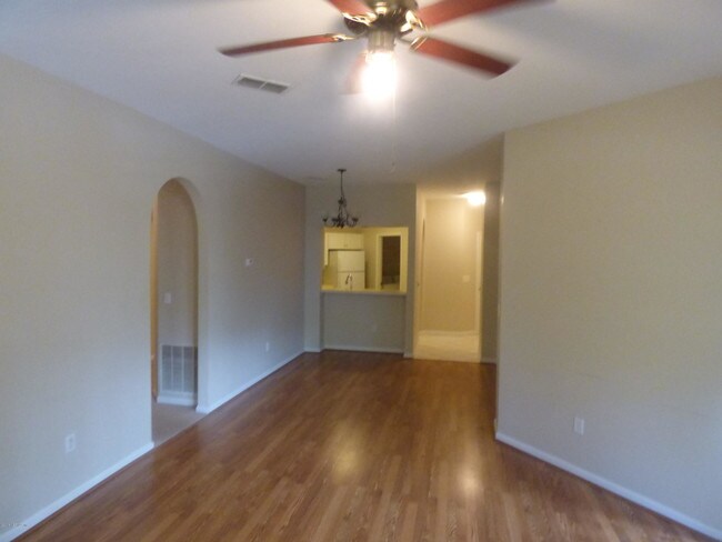 Building Photo - 1321 Vista Cove Rd