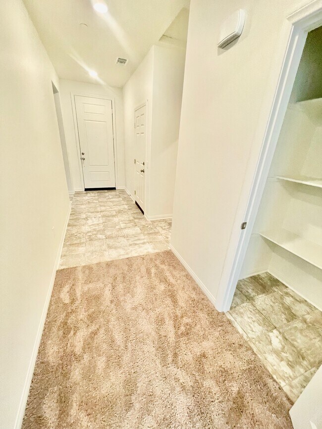 Foto del edificio - 30835 Southend Ln